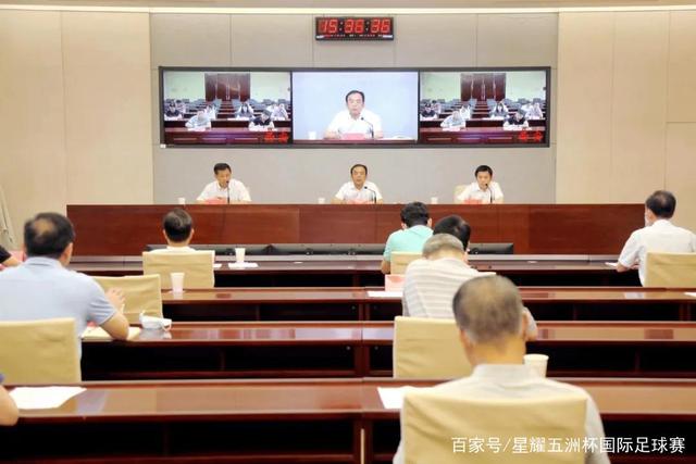 曼联正式签约布莱顿中场巴莱巴，转会费用最高可达7000万英镑